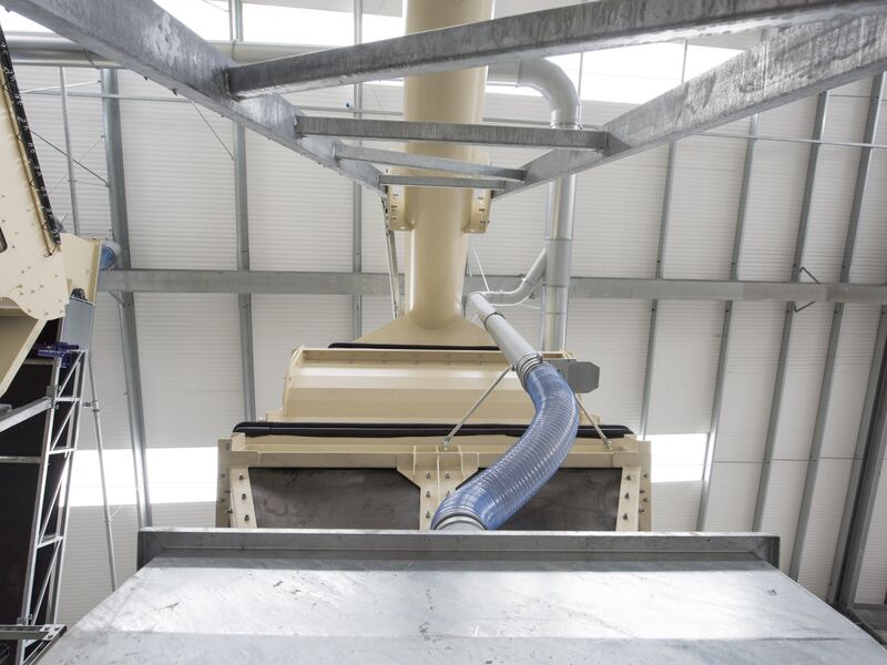 Close up gypsum recyling