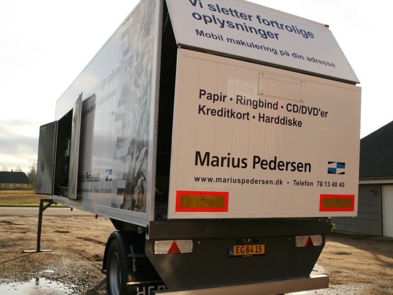 Loading back with walking floor - ReTec