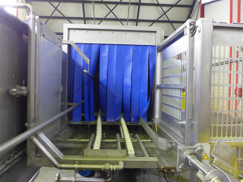 Indgang vasketunnel - vaskeanlæg Smicon